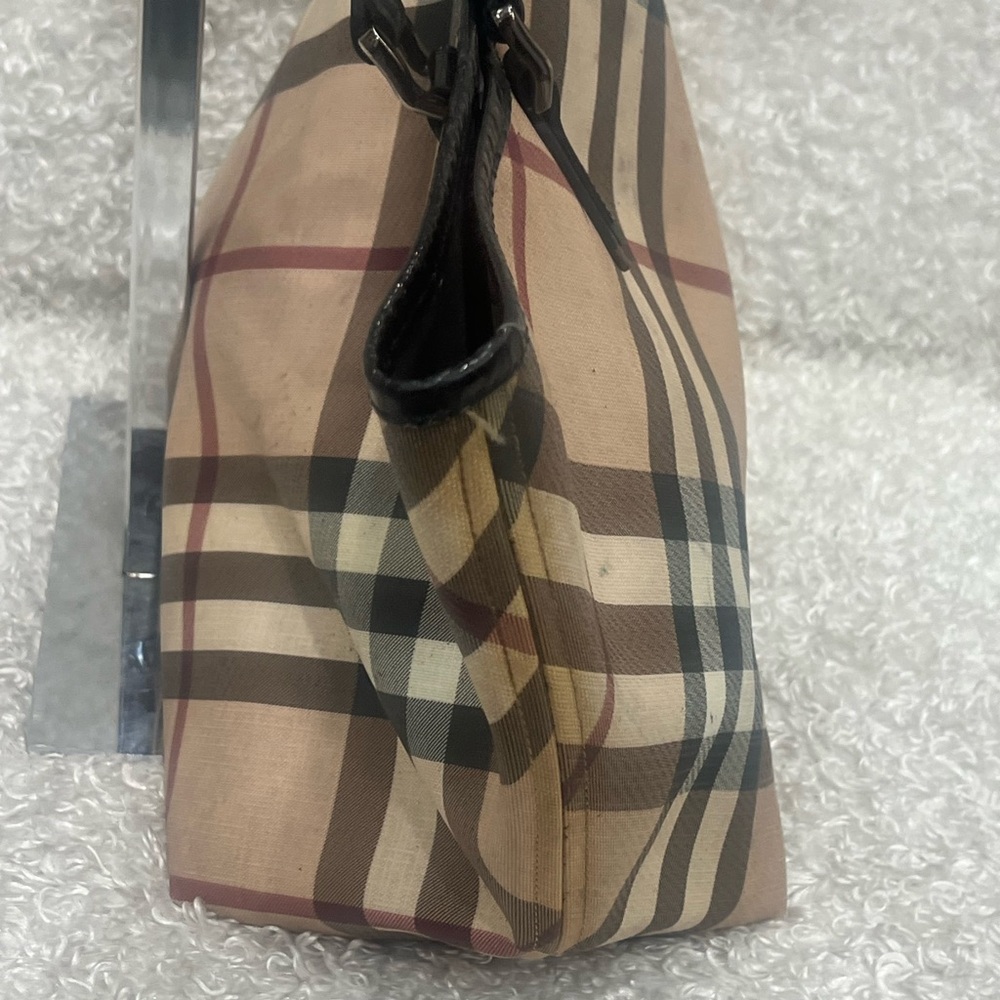 Burberry Nova Check Canvas Coated Tote Bag - Picture 5 of 16